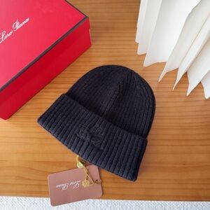 Loro Piana Charcoal Ribbed Knit Hat